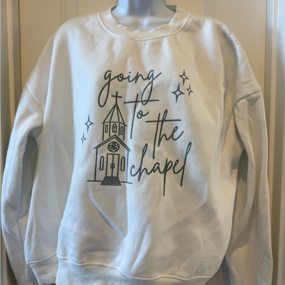 Kirkland's White Sweatshirt